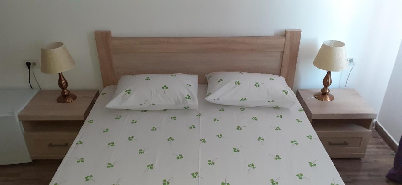 Splendid Aparthotel Navodari Bagian luar foto