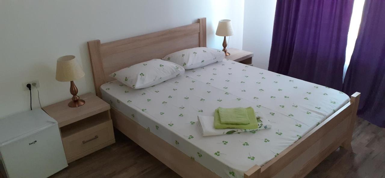 Splendid Aparthotel Navodari Bagian luar foto