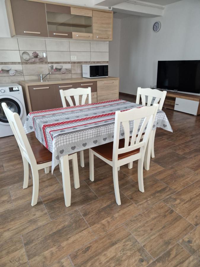 Splendid Aparthotel Navodari Bagian luar foto