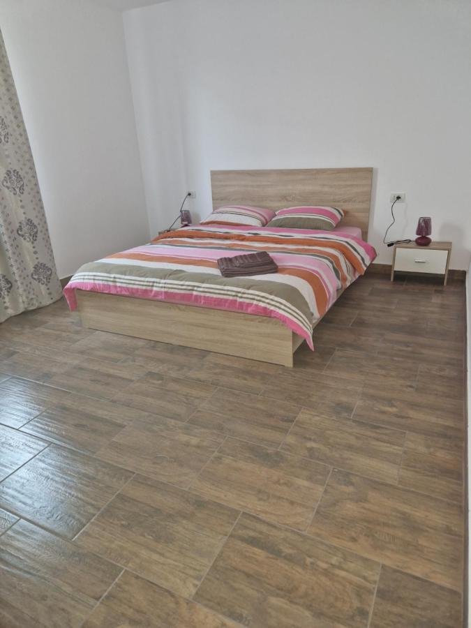 Splendid Aparthotel Navodari Bagian luar foto