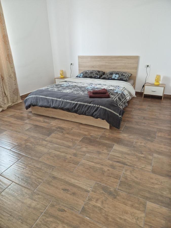 Splendid Aparthotel Navodari Bagian luar foto